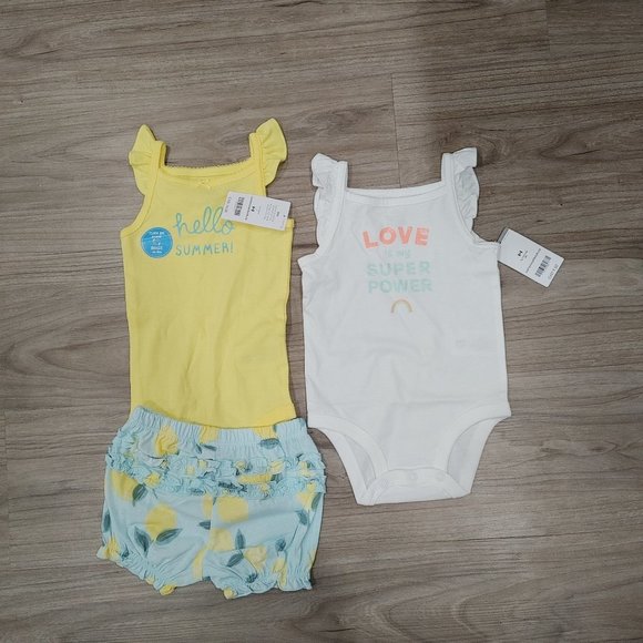 Carters 6 months lot - Picture 1 of 1